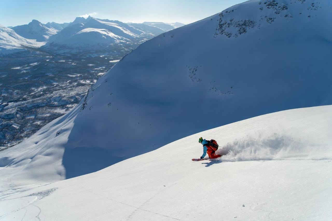 Kjosen Lodge, Lyngen. Lyngseidet Exterior foto